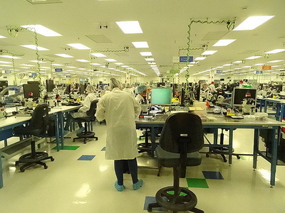 駐哥斯達(dá)黎加大使湯恒參訪阿拉胡埃拉市科約爾保稅區(qū)，深化中哥醫(yī)療器械貿(mào)易合作