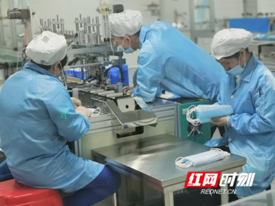 永州市市場(chǎng)監(jiān)督管理局黨組書記劉軍君深入一線，檢查調(diào)研防疫物資供應(yīng)及第一類醫(yī)療器械銷售工作